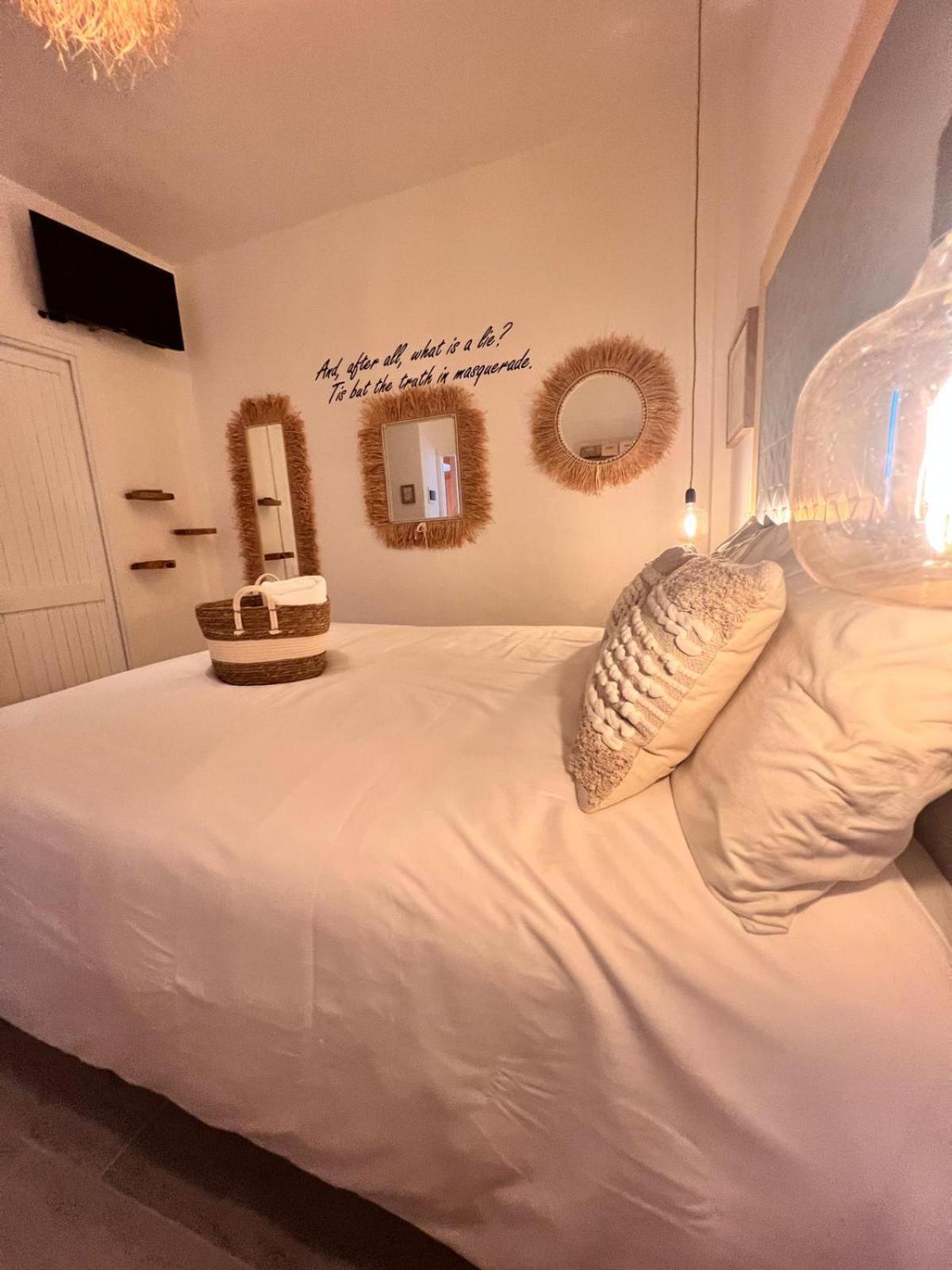 Le Maschere B&B Santa Teresa Gallura Exterior foto
