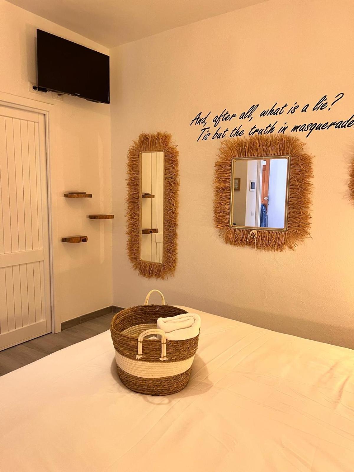 Le Maschere B&B Santa Teresa Gallura Exterior foto
